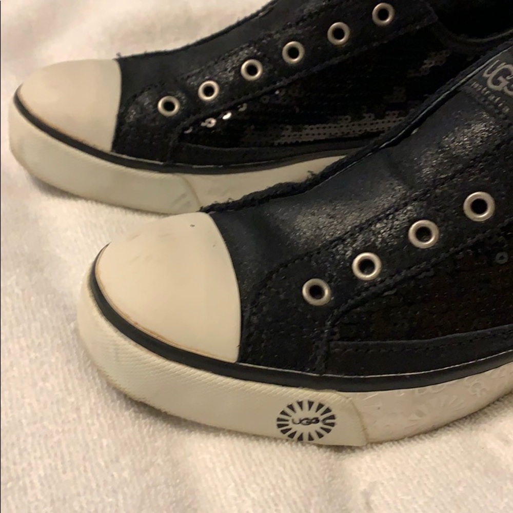 In Excellent Condition - image 3